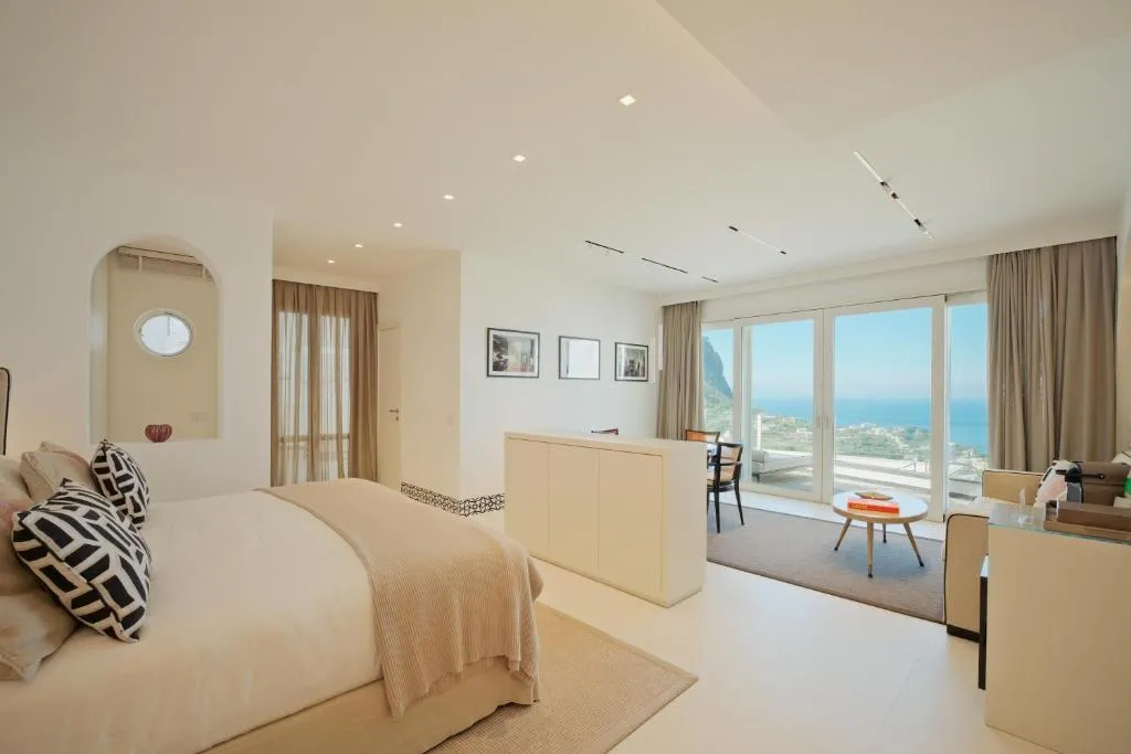 Suite with Spa Bath