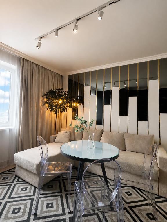 Black Room Apartment photo 7