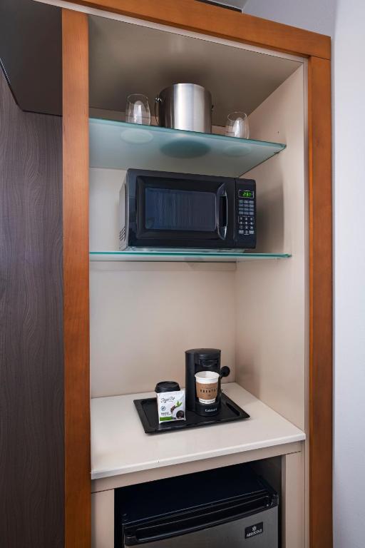 SpringHill Suites by Marriott Dallas Richardson/Plano - Estudio King Con Sofá Cama