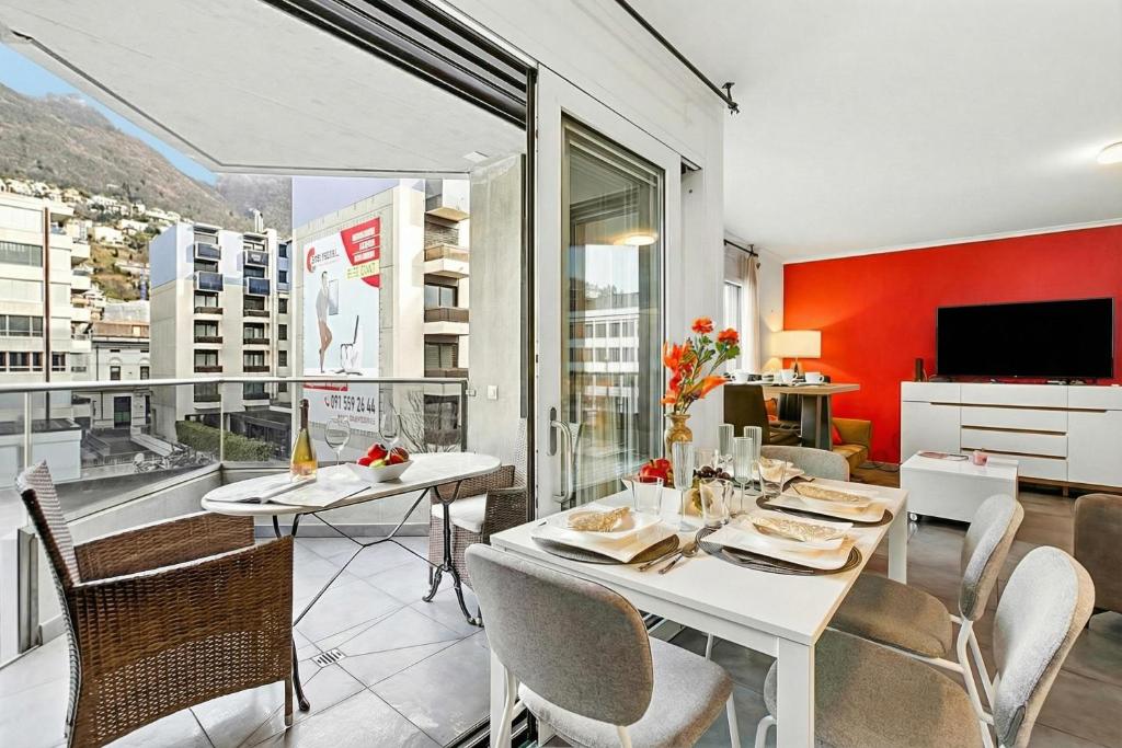 Locarno Centro Apartment 2BR with Private Garage - Happy Rentals