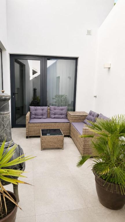 Central Faro Courtyard House