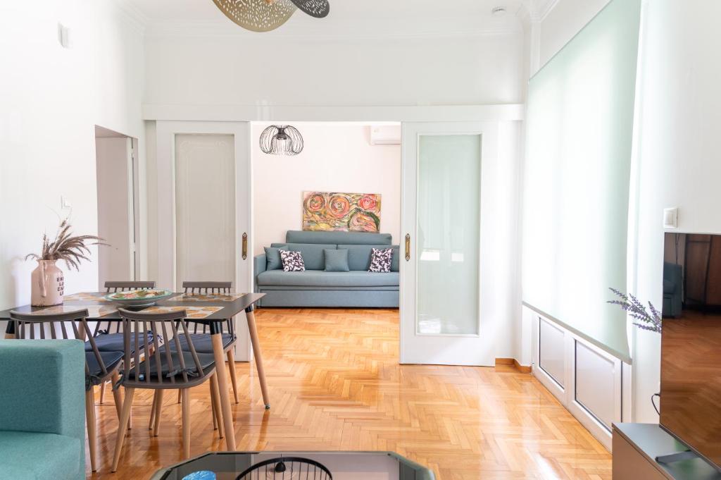 Vacation apartment in Faliro