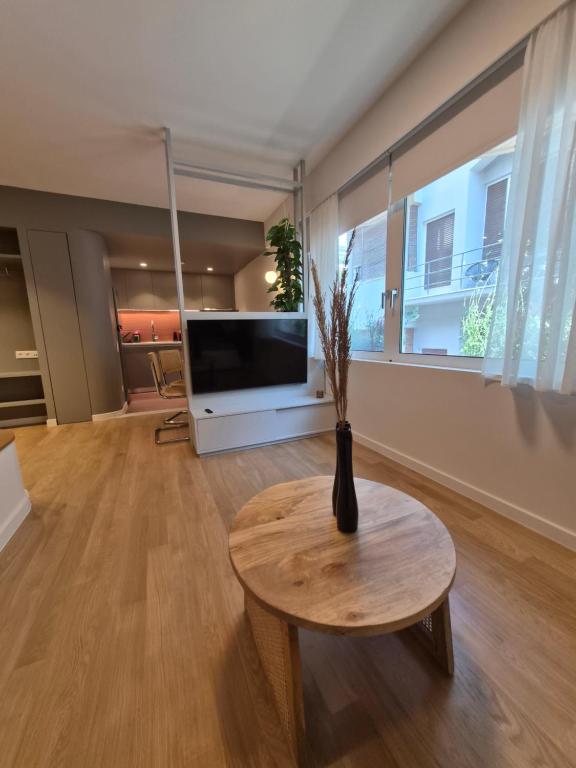 Apollonos 26 Luxury Suite