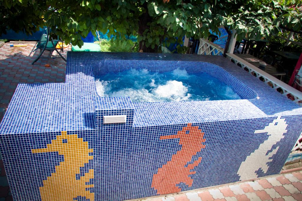 Bazén v ubytování Blue Lagoon nebo v jeho okolí