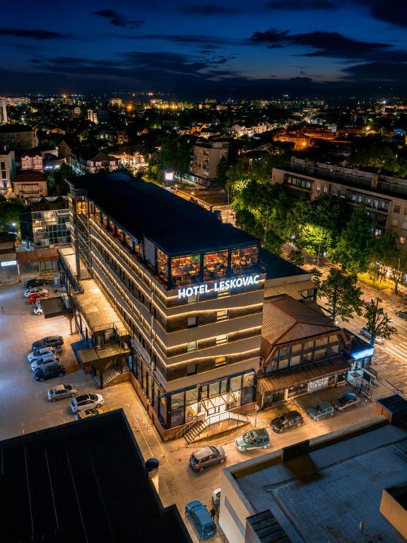 Hotel Leskovac - Housity