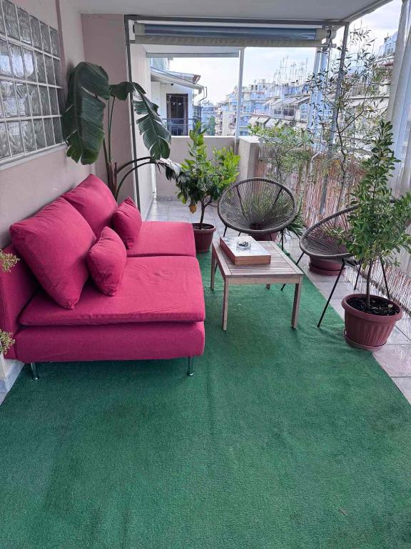 Flowery Penthouse in city centre of Thessaloniki