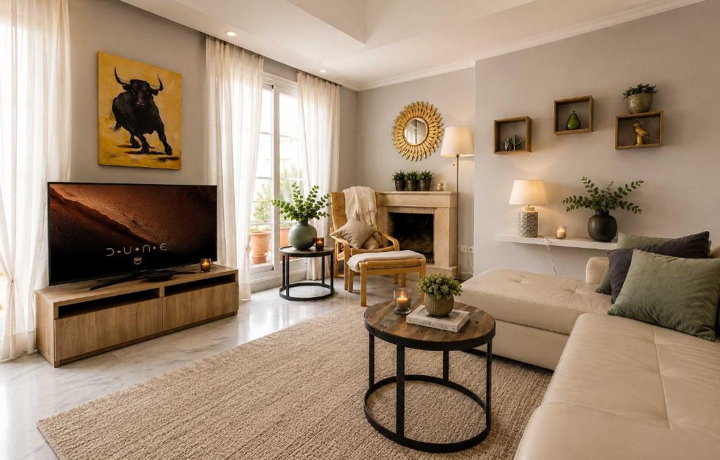 DUPLEX PENTHOUSE PUERTO BANUS POOL PADDLE WIFI BBQ
