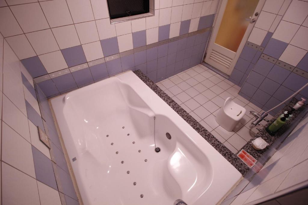 Koupelna v ubytování HOTEL ATLAS Shinkabukicho (Adult Only)
