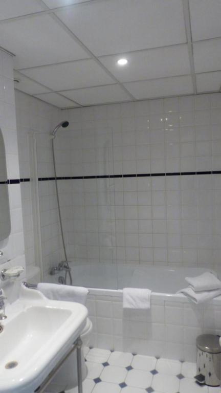 Hotel De L'Europe - Twin Room