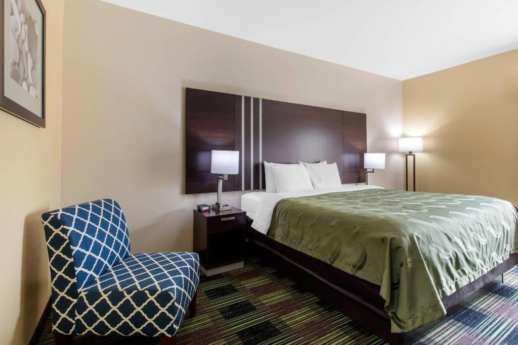 Quality Inn Cadiz - Habitación King