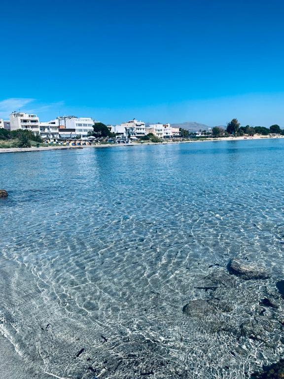 FK Apartments Artemida, Cozy Beach Stay Near Athens Airport