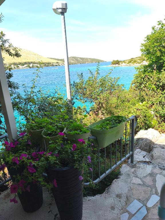 Direkt na moru - Bungalov