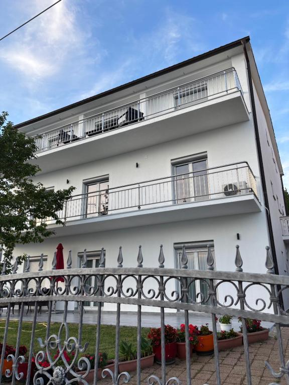 Villa Mirjana