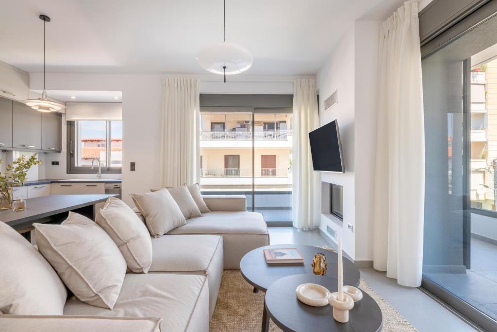 Vyronos Prestige Residence III by UPSTREET