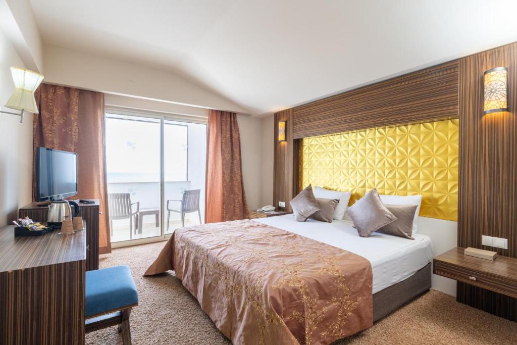 Crystal Family Comfort Collection - Ultimate All Inclusive - Junior Suite