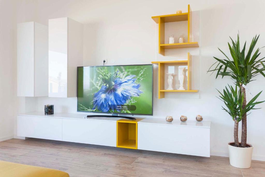 TV a/nebo společenská místnost v ubytování Apartment Solis Okrug Gornji