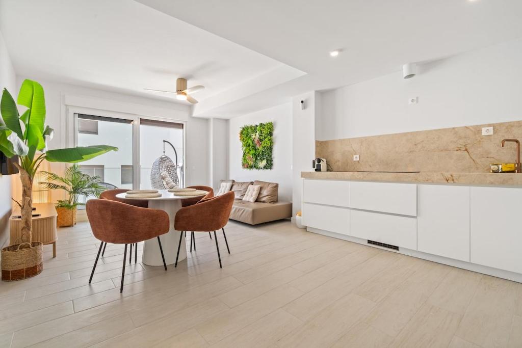 Beautiful 1 Bedroom Apt in Estepona RDR513