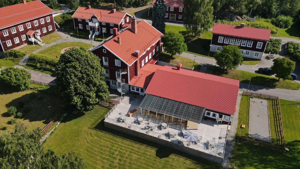 an overhead view of a building with a red roof at Nordsjögården in Järvsö