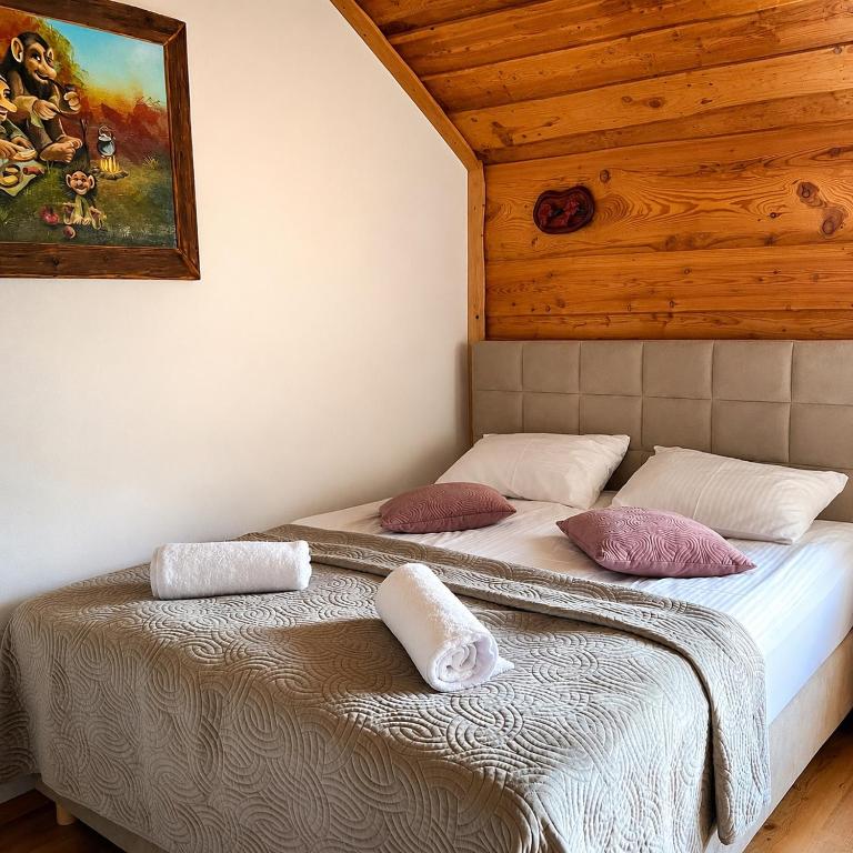 Troll - Double Room