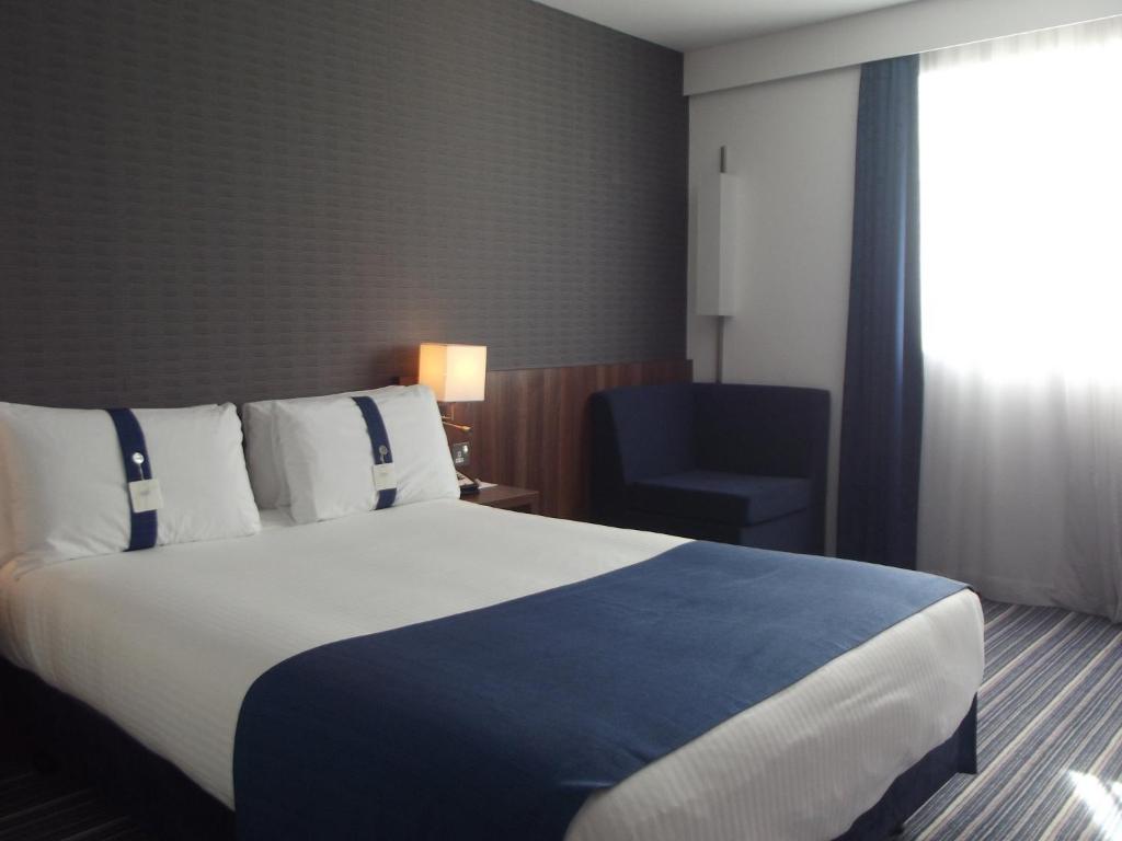 Holiday Inn Express Preston South, an IHG Hotel - 
