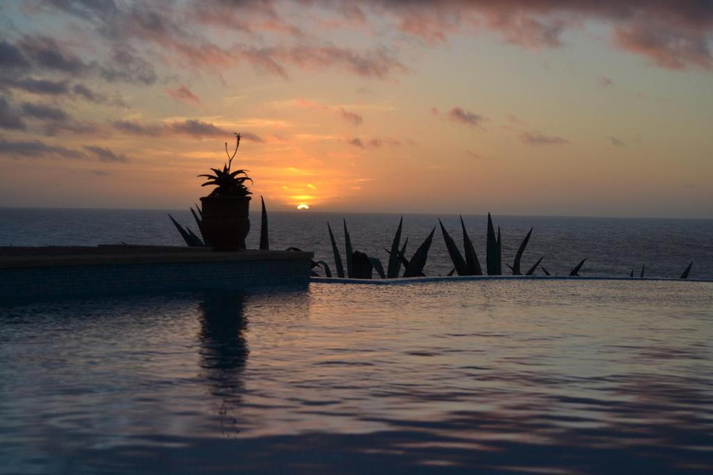 Amanecer o atardecer desde el bed and breakfast o alrededores