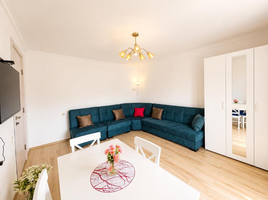 امکانات Panoramic Tbilisi Views from a Stylish Apartment - تصویر ۴