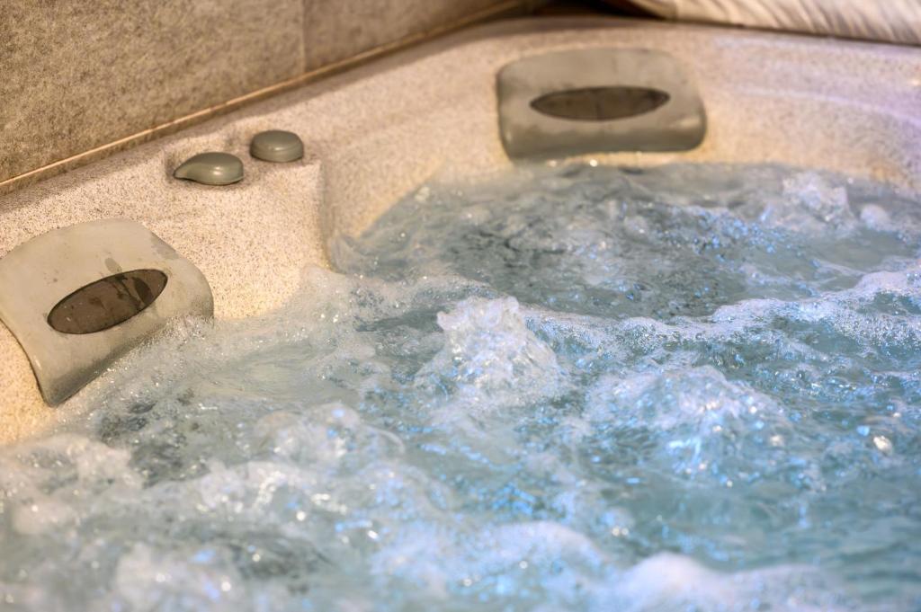 Chalet Les Genêts 2 - Spa et Sauna – photo 27