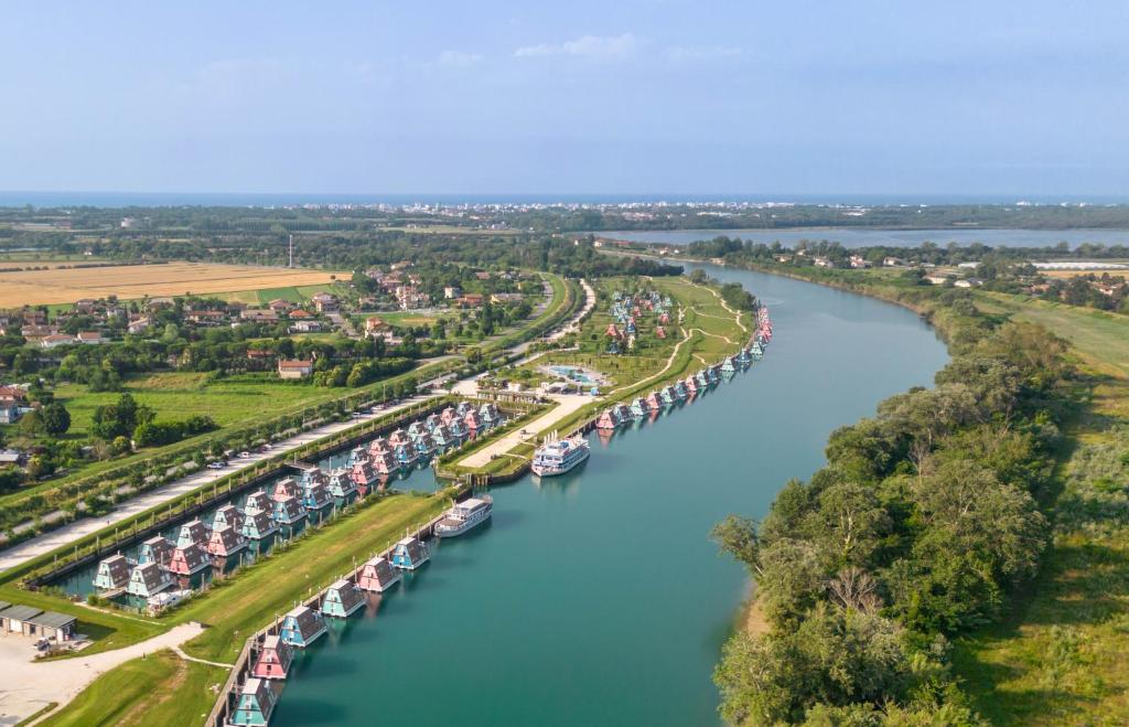 Marina Azzurra Resort
