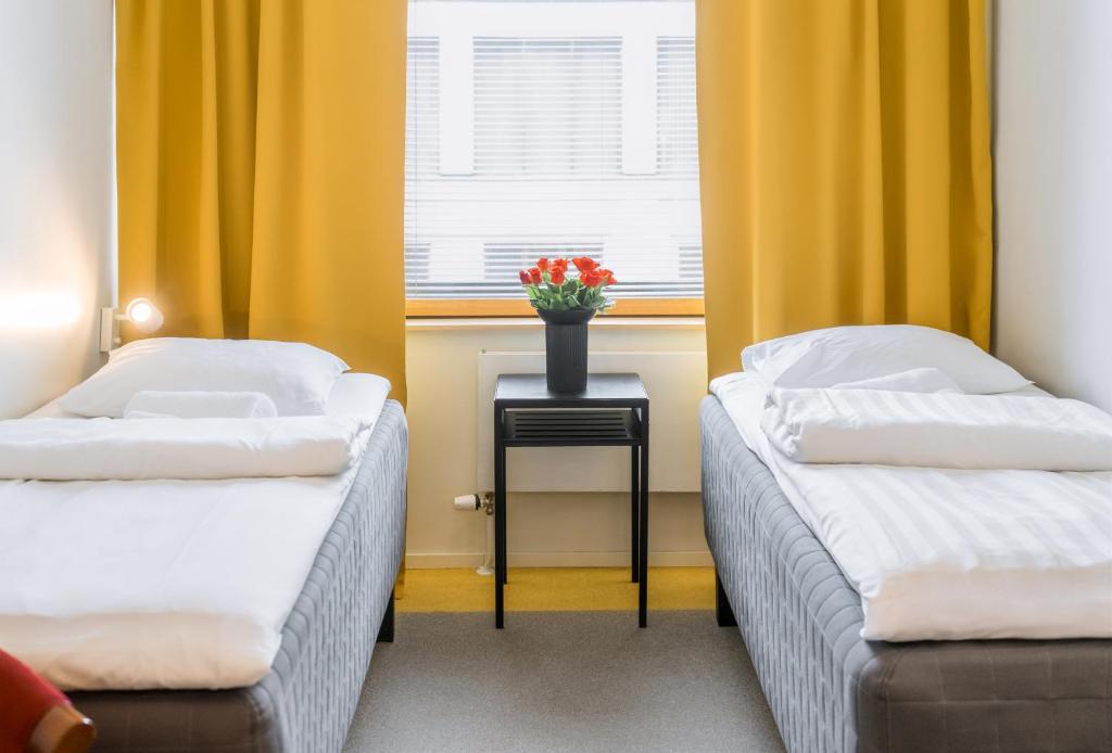 Aikatalo Hostel Helsinki - Standard Double Or Twin Room