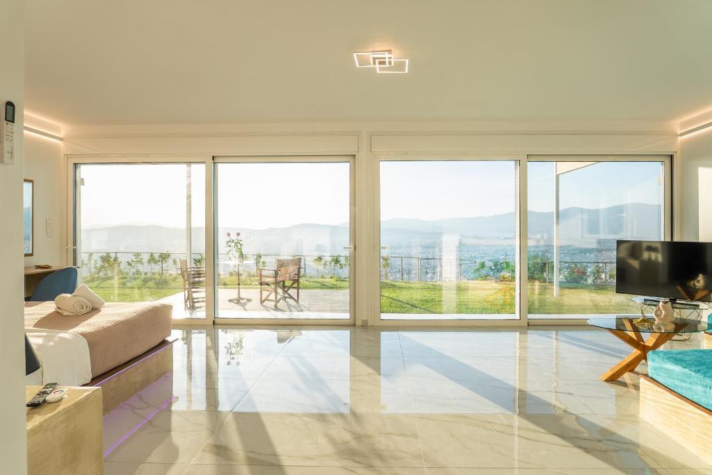 Private Suite with Panoramic Athens View