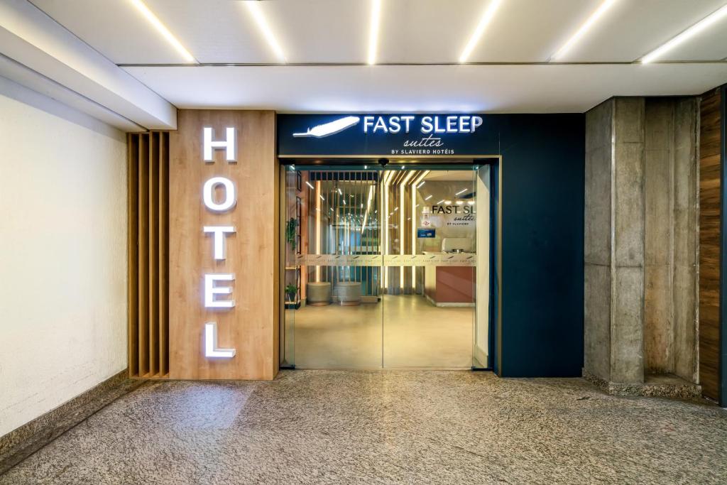 Fast Sleep Suites by Slaviero Hoteis - Hotel dentro do Aeroporto de Guarulhos - Terminal 2 - desembarque oeste em Guarulhos (São Paulo) - Foto Booking.com