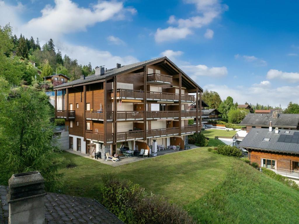 Apartment Fénestral R01 by Interhome
