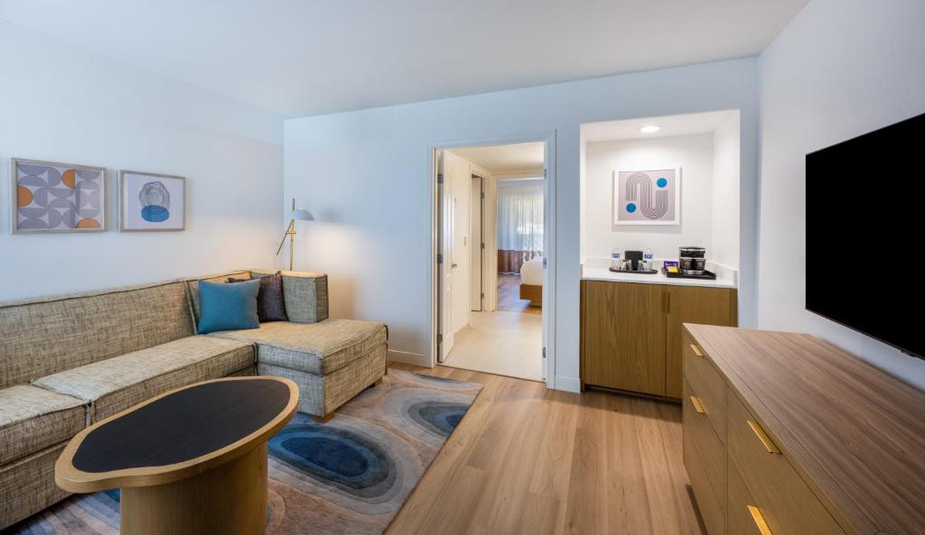 Hilton Phoenix Resort at the Peak - 