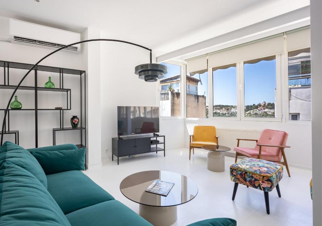 Stunning Apartment in Monastiraki with Acropolis View