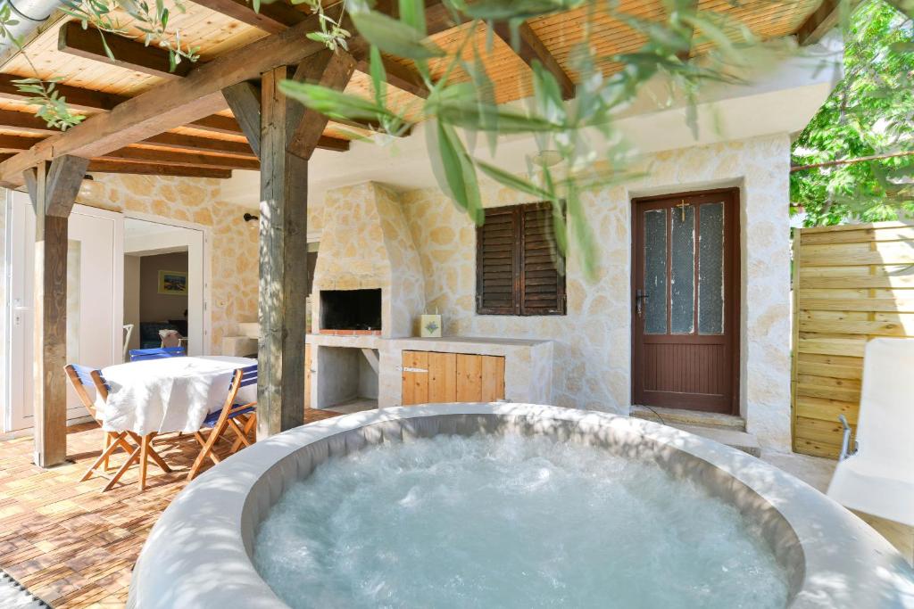 Villa Franjo