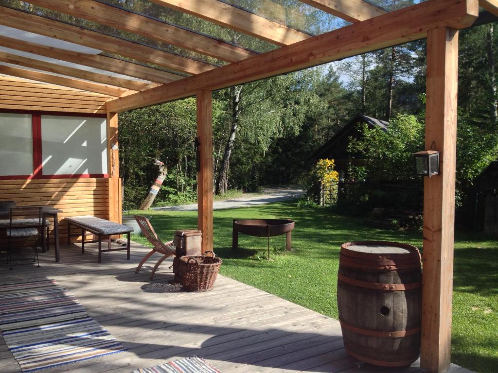 Ferienhaus im Wald - ホリデーホーム
