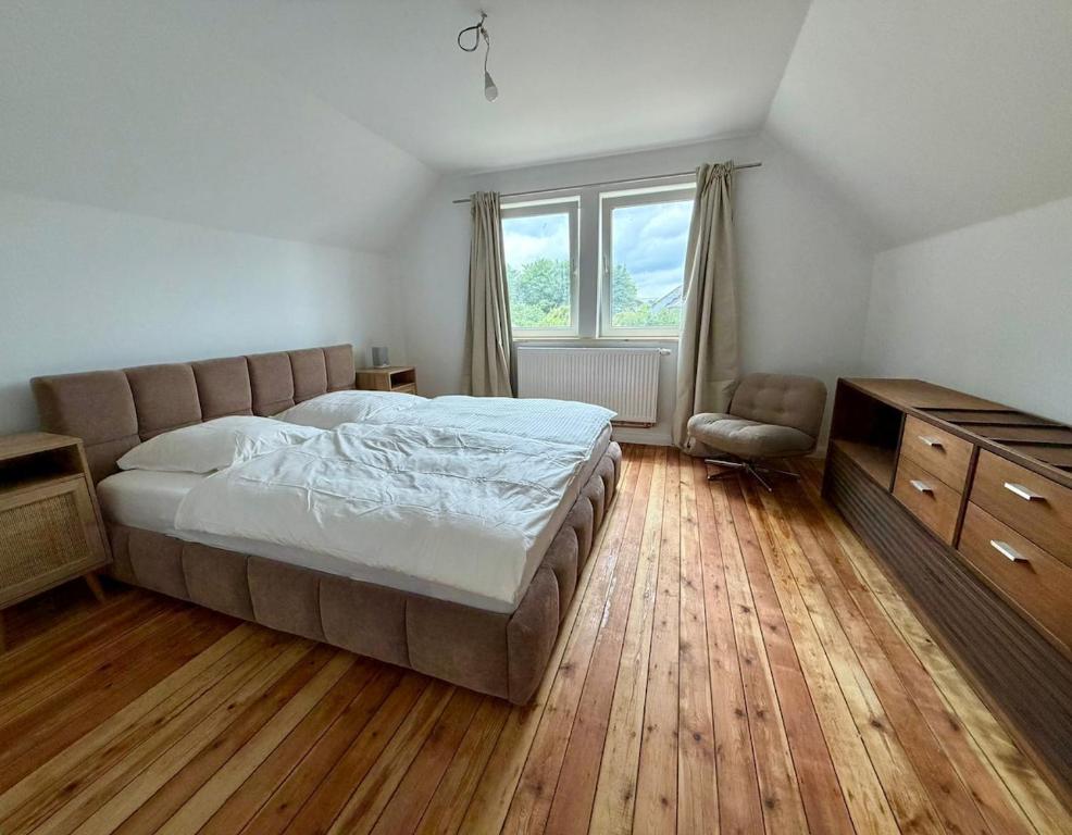 Familienfreundliches Haus mit Garten in Alt Meteln - Casa De Cuatro Dormitorios