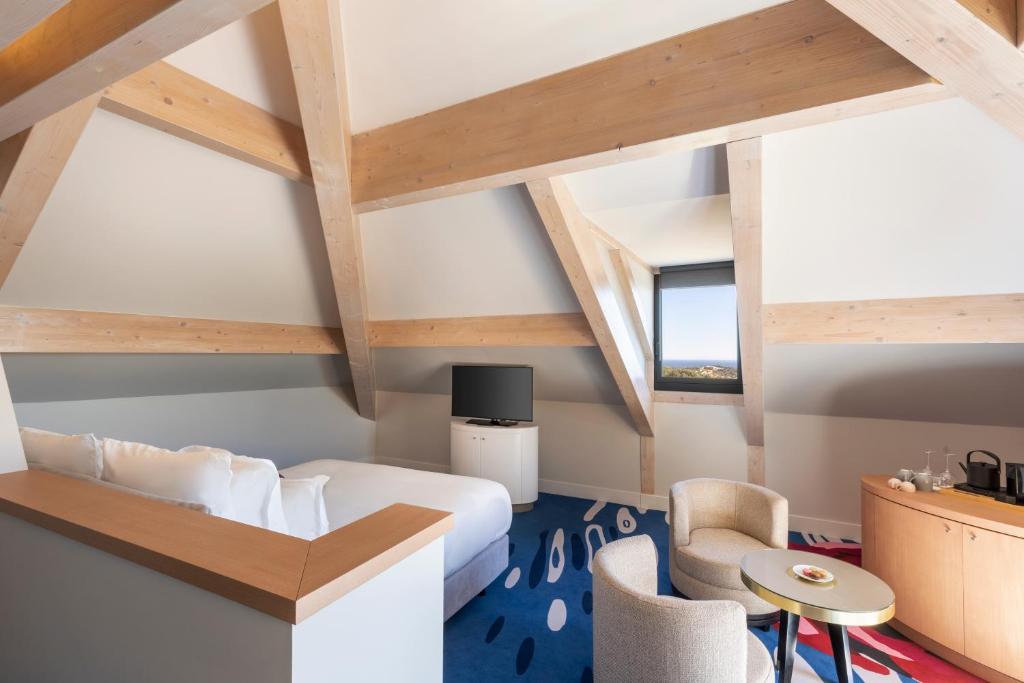 Eden Rose Grand Hotel BW Premier Collection - Suite Junior Con Cama Extragrande