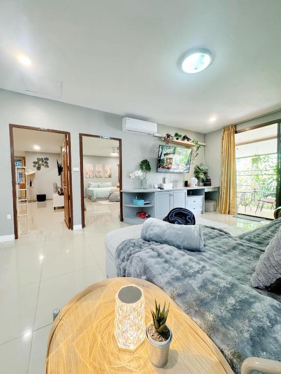 Sun and Moon House photo