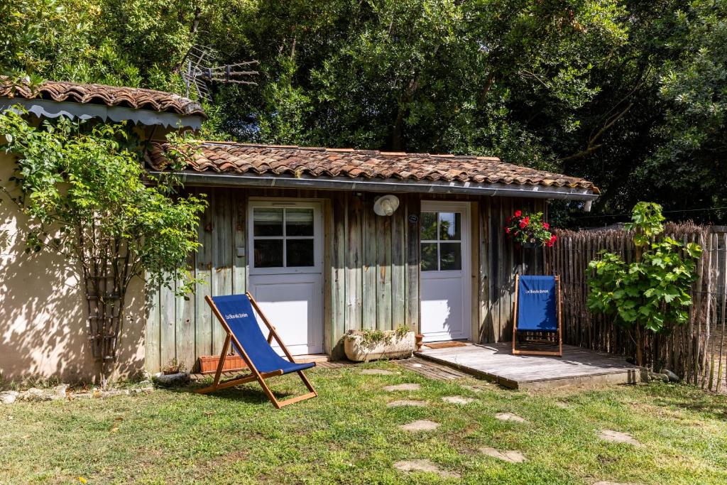 Le Clos Du Gorion - Chambre d'Hôte - Doppelzimmer Mit Gartenblick