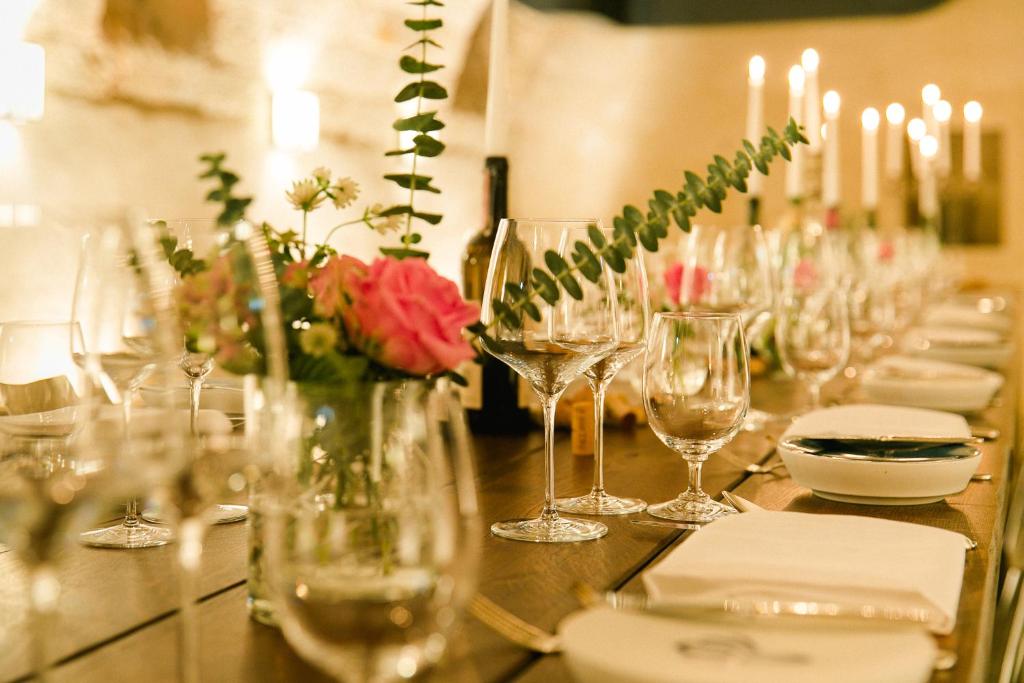 Nápoje v ubytování Hotel Villa Sorgenfrei & Restaurant Atelier Sanssouci
