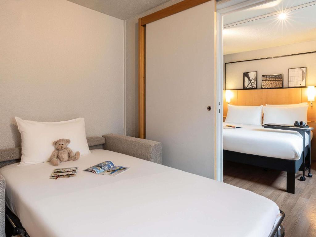 Ibis Paris Tour Eiffel Cambronne 15ème photo
