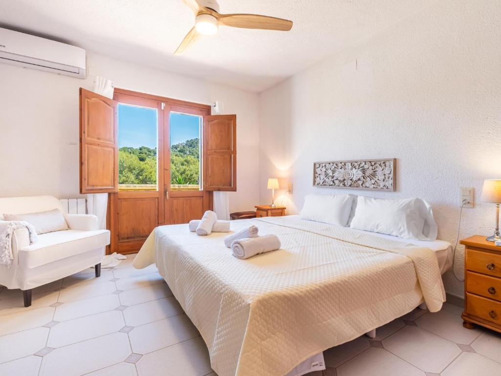 Villa Elisea Retreat | Pool, BBQ Holiday Vibes