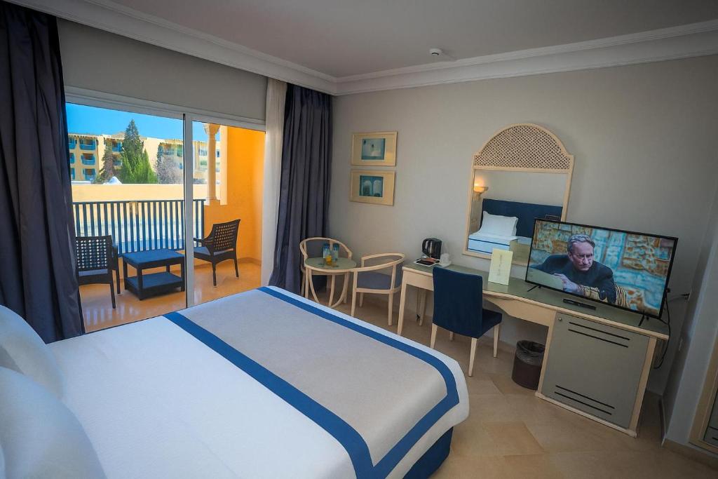 Beachfront · Private Beach Verdi Tunis Beach Resort - Superior King Room