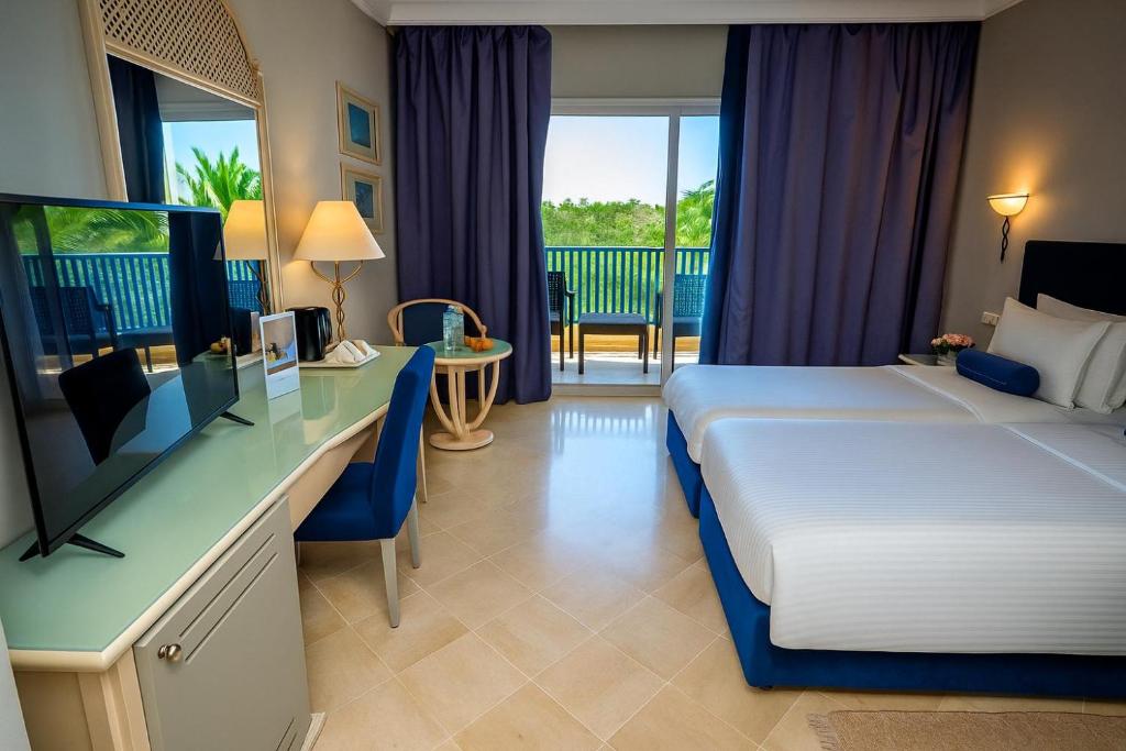 Beachfront · Private Beach Verdi Tunis Beach Resort - Superior Twin Room