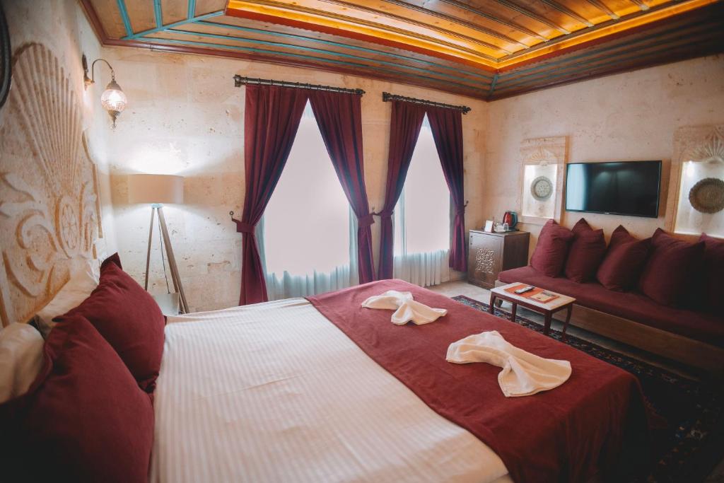 Balloon Cave Hotel - Standard Double Room