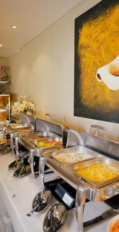 لابی و فضای عمومی Saffron Hotel and Lounges - تصویر ۵