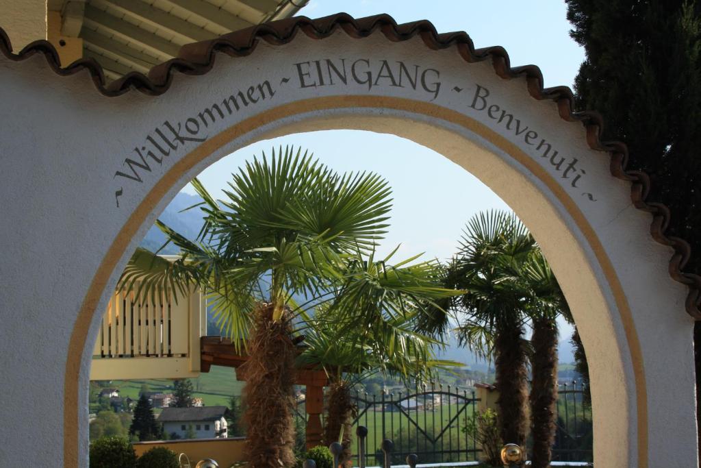 Fotografie z fotogalerie ubytování Residence Königsrainer v destinaci San Leonardo in Passiria