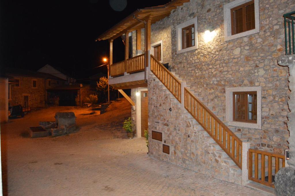 Apimonte Casa do Serra - PN Montesinho - Maison De Trois Chambres