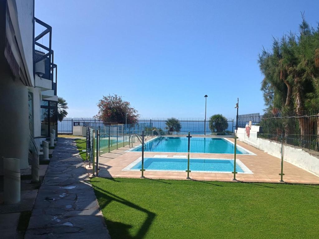 Apartamentos Corona Playa - Housity